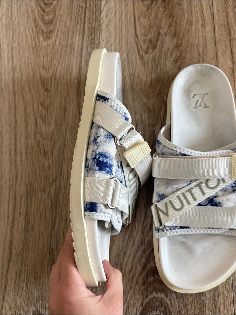 Men’s Louis Vuitton Lou Line sandals slides white blue tie dye
